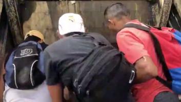 Un vídeo de unos trabajadores de Limpieza tirando basura al río indigna en las redes