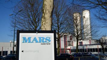 Snickers pide disculpas "por el malentendido" y retira su polémico anuncio tras la oleada de críticas