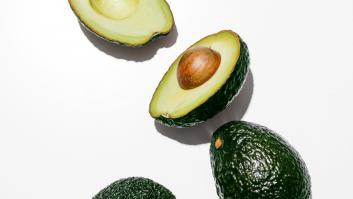 El grupo de personas que debe evitar comer aguacate