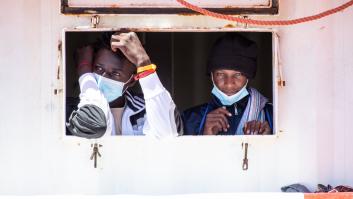 Italia podrá confiscar los barcos de ONG que rescatan a migrantes en el mar