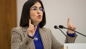 Sanidad convoca de urgencia a los medios para informar sobre nuevos medidas anti-covid