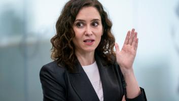 Ayuso provoca miles de comentarios al momento tras publicar este tuit sobre Benedicto XVI