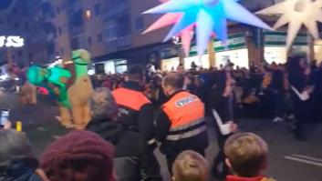 Lo que se vio en la cabalgata de Ávila por lo que muchos se han acordado del oso de Cádiz