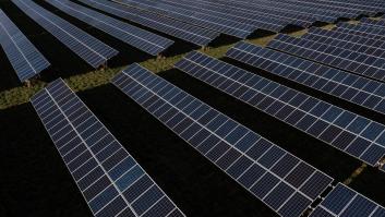 La OCU desvela hasta qué día puedes pedir las ayudas para generar tu energía