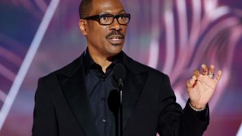 El guiño de Eddie Murphy al guantazo de Will Smith en su discurso de los Globos de Oro
