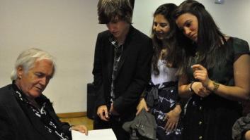 Instituto Rosalía de Castro: el extraño caso del premio literario que gusta a todo el mundo