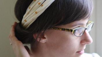 Seis ideas para transformar tus camisetas viejas en complementos