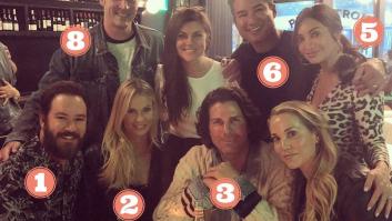 Quiénes son los otros cuatro de la foto de los actores de 'Salvados por la campana'