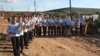 La historia de Cateura: "El mundo nos envía basura, nosotros le devolvemos música"