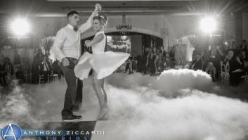 Estos recién casados clavan la coreografía más famosa de 'Dirty Dancing'