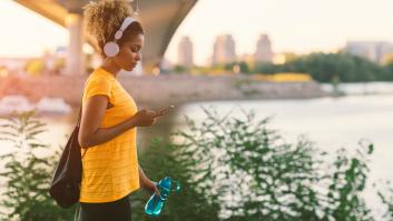 Seis ejercicios que puedes hacer incluso si no tienes ni idea de fitness