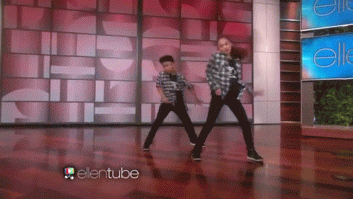 Lucky Aces, el dúo de jóvenes que bailan y que te dejarán con la boca abierta