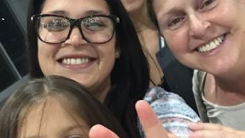 Miles de personas están huyendo de Puerto Rico sin saber si podrán volver