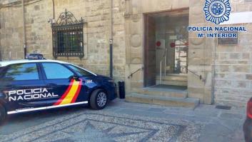 Detenido un hombre por apuñalar a su pareja y huir con su hijo de dos años en Úbeda