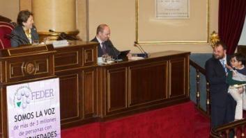 Rubén, un niño de 9 años con enfermedad rara, emociona con su historia y su beso a la "princesita Letizia" (VÍDEO)