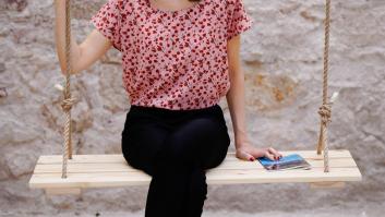 Cristina Araújo gana el Premio Tusquets de novela con Mira a esa chica'