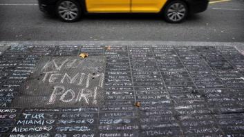 El maravilloso gesto de los ciudadanos en Las Ramblas en homenaje a las víctimas