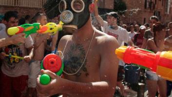 Agua, sidra, tomate y uvas: los ingredientes de las fiestas populares más internacionales