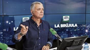 La reacción de Juan Ramón Lucas cuando recibe críticas políticas en Twitter