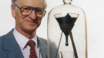 Experimento de la gota de brea: y murió sin ver la gota caer