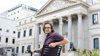 Andrés Villena Oliver: “En España se gobierna a golpe de puerta giratoria”