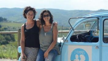 Dos mujeres en un dos caballos: la original vuelta al mundo de estas españolas