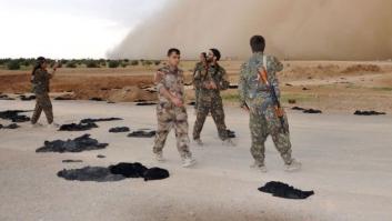 Niqabs fuera: la foto que sintetiza el avance de las Fuerzas Democráticas de Siria sobre la Raqqa del Estado Islámico