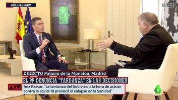 Sánchez: "Recortar el sueldo a los funcionarios no entra en las previsiones del Gobierno"