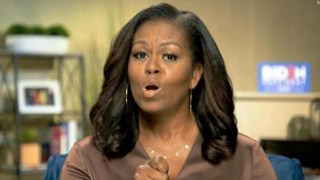 Michelle Obama lanza un contundente mensaje con el collar que llevó en la Convención Demócrata