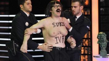 Joaquín Reyes hace un Femen en los Goya: "subid el IVA" (GIF, VÍDEO)