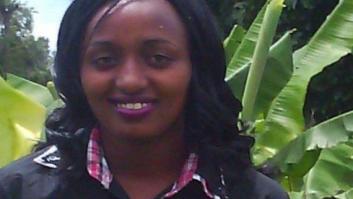 Una mujer causa furor con los precarios montajes de fotos de viaje