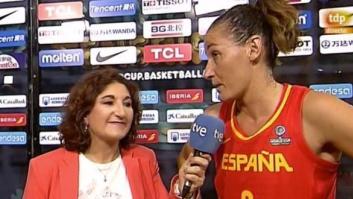 Cachondeo con lo que pasó en directo en esta entrevista a Laia Palau en 'Teledeporte'