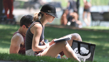 La Feria del Libro (en gifs)