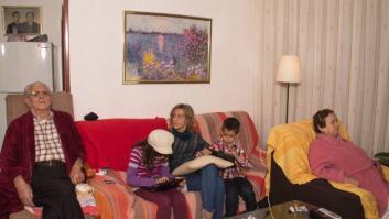 Familias reagrupadas por la crisis: tres generaciones bajo un mismo techo