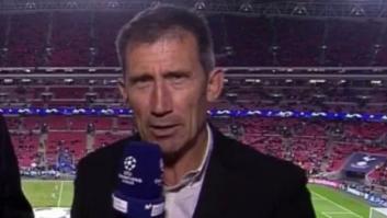 Carlos Martínez retrata a los que le han criticado con una sola foto y dos mensajes