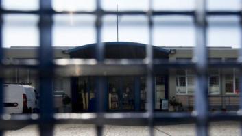 El Gobierno reabre el CIE de Barcelona pese a la orden de cese del Ayuntamiento