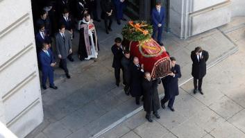 Esta es la historia real de la bandera con la que salió el ataúd de Franco