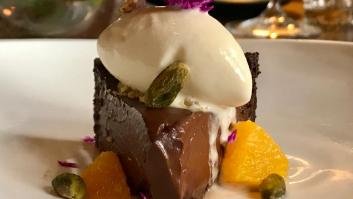 Tarta vegana de chocolate y coco