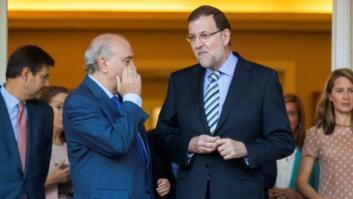 El PP cierra filas en torno a Fernández Díaz y gira el foco hacia la autoría de la grabación