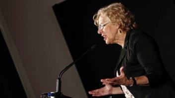 Carmena, a la Policía Municipal: "¡Qué bien os sienta el uniforme!"