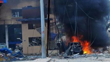 Al menos 18 muertos en un ataque de las milicias islamistas de Al Shabab atacan un hotel de Mogadiscio