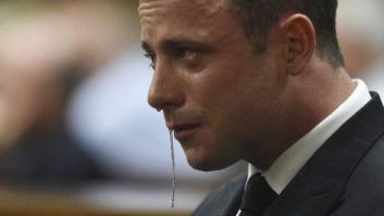 La cara de Pistorius al escuchar el fallo de la jueza (FOTOS)