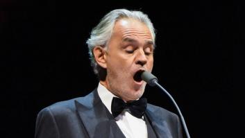 Andrea Bocelli demanda a una aerolínea por un avión viejo y ruidoso