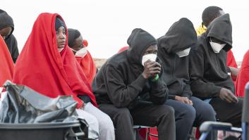 Un muerto y dos personas críticas en una zódiac restacada en Lanzarote