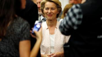La insólita imagen de Von der Leyen en la cafetería del Europarlamento que aplaude Twitter