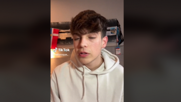 Cuenta lo que le ha pasado en una discoteca y el local recibe una avalancha de críticas al momento