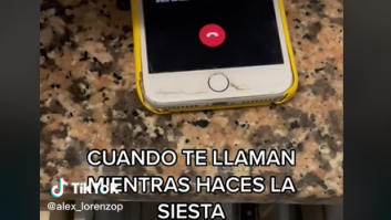 Le llaman por teléfono para publicidad y lo que hace provoca que le cuelguen al momento