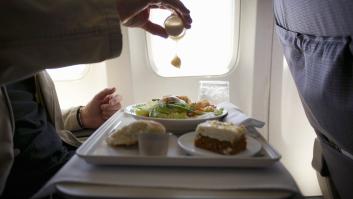 Soy técnica en nutrición y éstas son las peores comidas antes de coger volar, pero sin obsesionarse