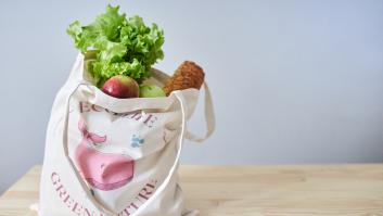 ¿El algodón sí engaña?: por qué las bolsas de tela no son lo mejor para el planeta