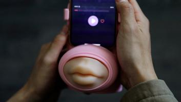 El controvertido invento chino que reaviva las relaciones a distancia